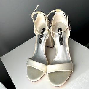 David’s Bridal Wedding Heels